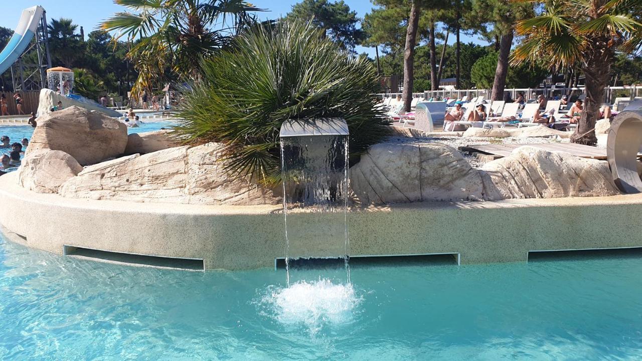 Mobil Home Happiness33 Dans Camping 5 Etoiles Acces Direct Plage Vendays Montalivet المظهر الخارجي الصورة